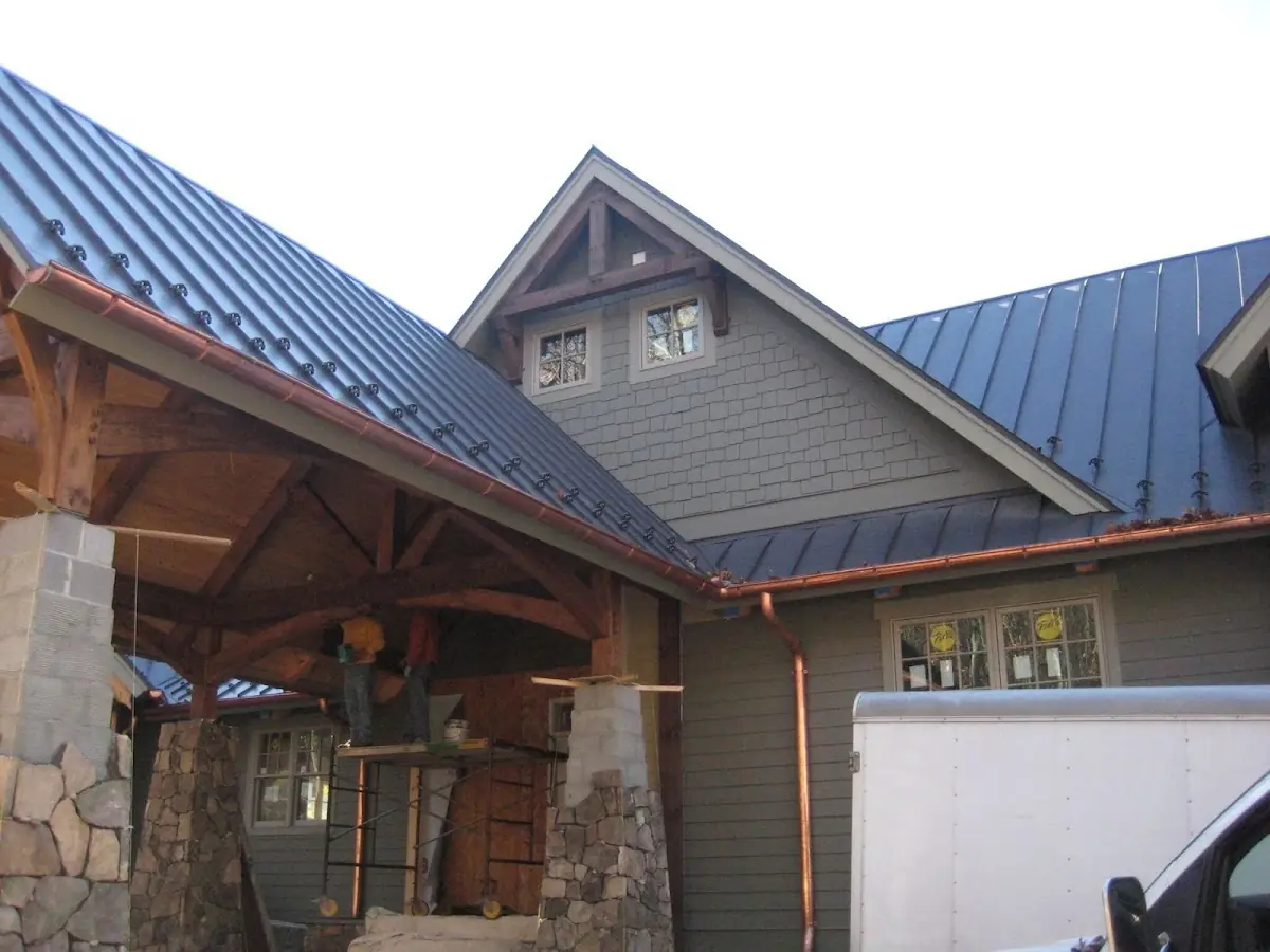Craftsman Roofing team delivering quality roofing work in Mililani Mauka